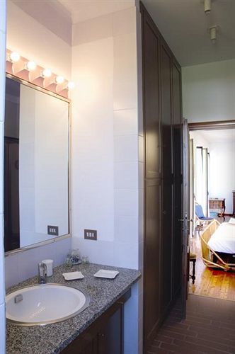 Bed And Breakfast Casa Nini Lierna Exterior foto